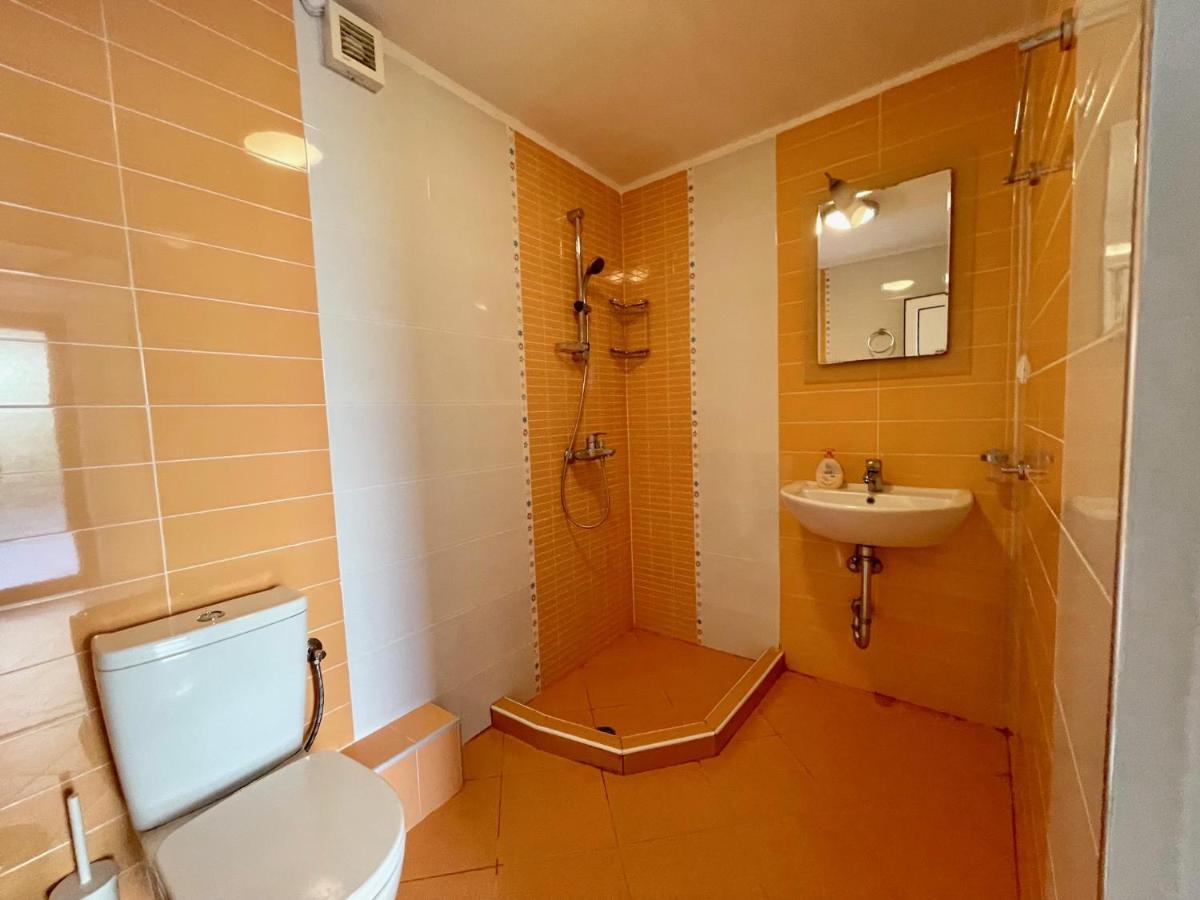 Guest House Daris ソゾポル エクステリア 写真